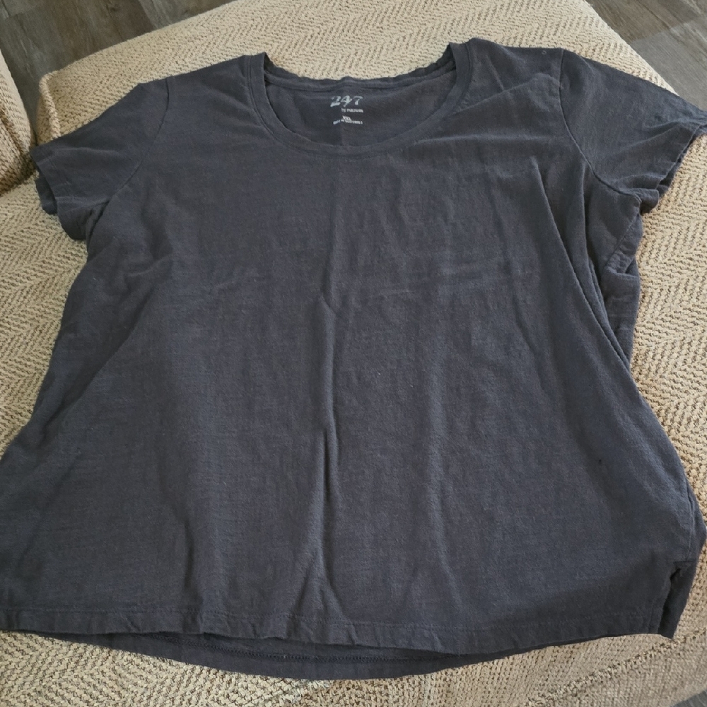 Maurices Charcoal Short Sleeve Tee